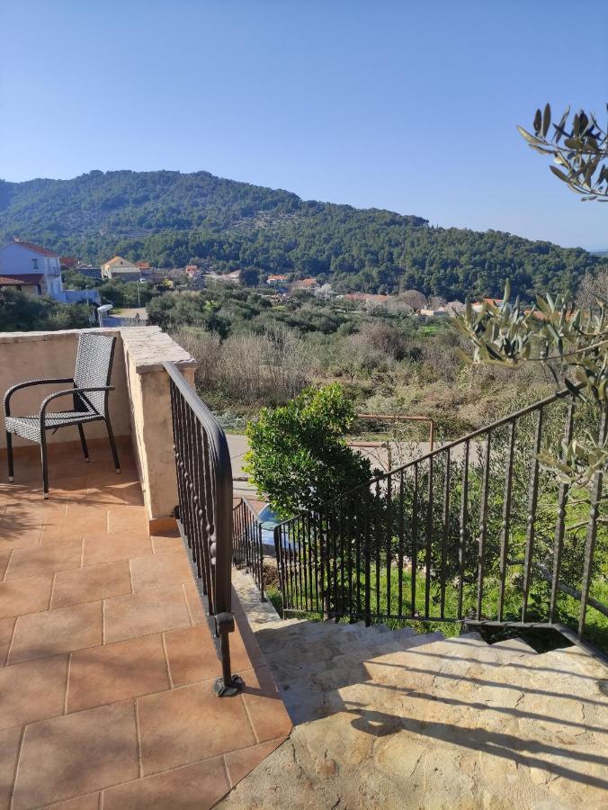 Merlo House Dol Hvar Villa